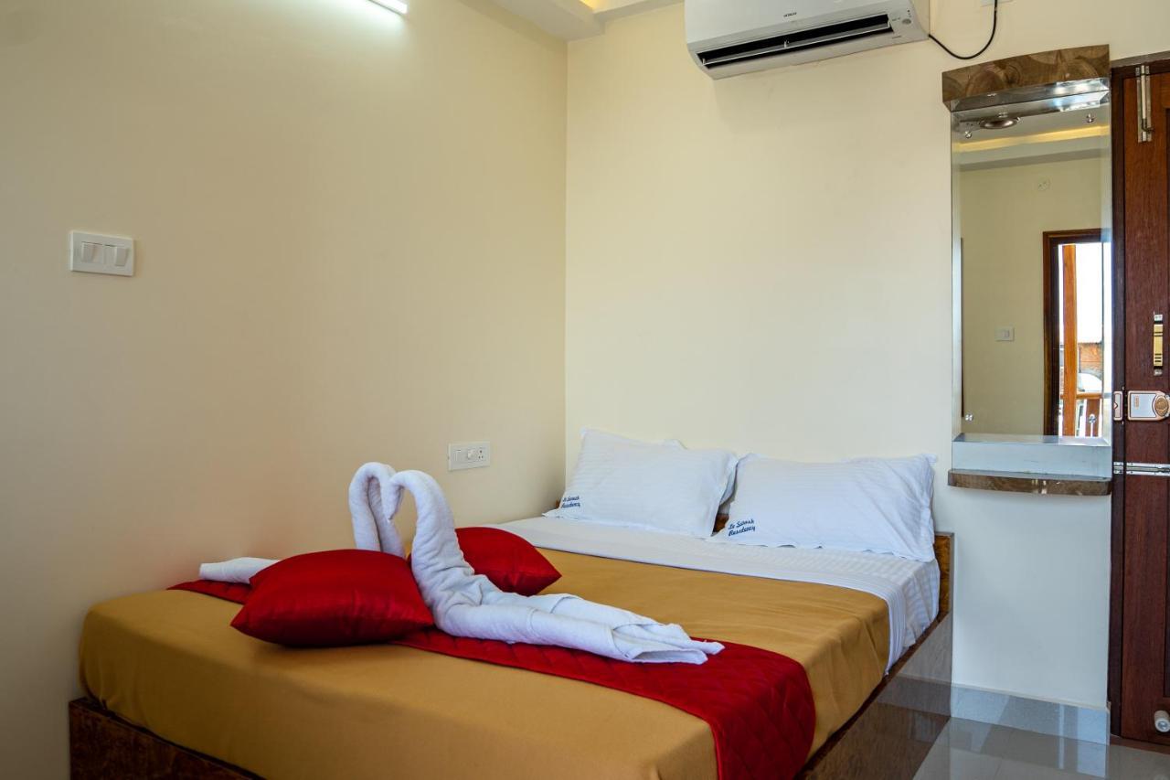Le Suresh Guest House Puducherry Exterior foto
