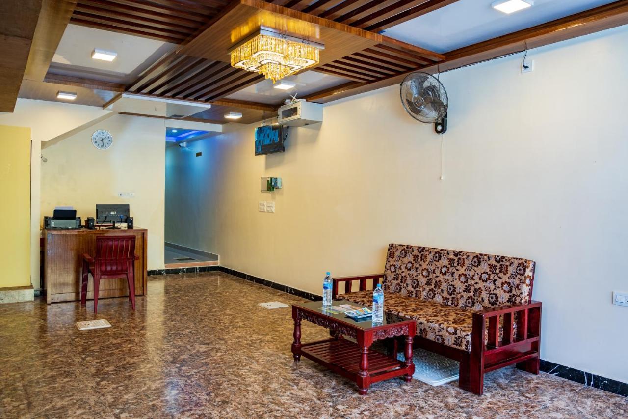 Le Suresh Guest House Puducherry Exterior foto